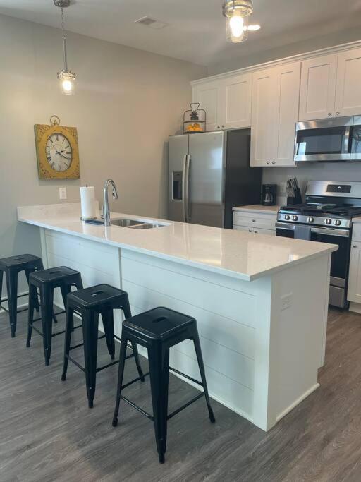 Main Floor 2 Bedroom Condo In Bettendorf Luaran gambar