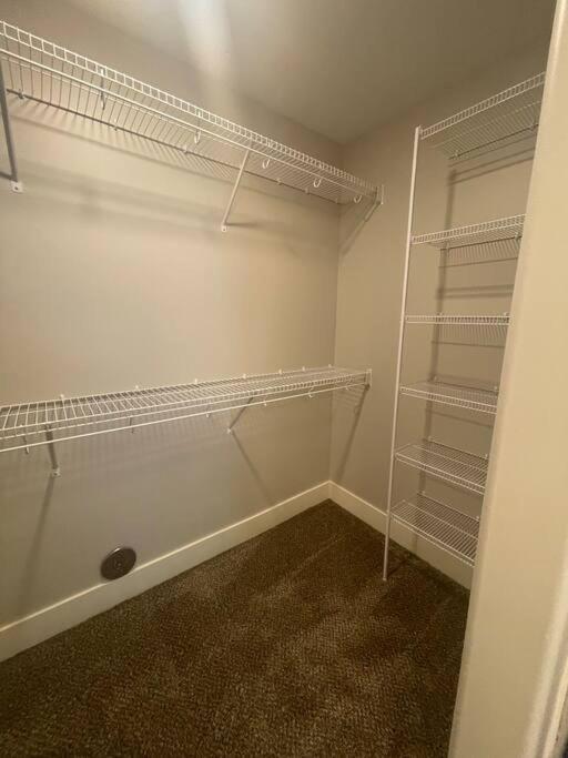 Main Floor 2 Bedroom Condo In Bettendorf Luaran gambar